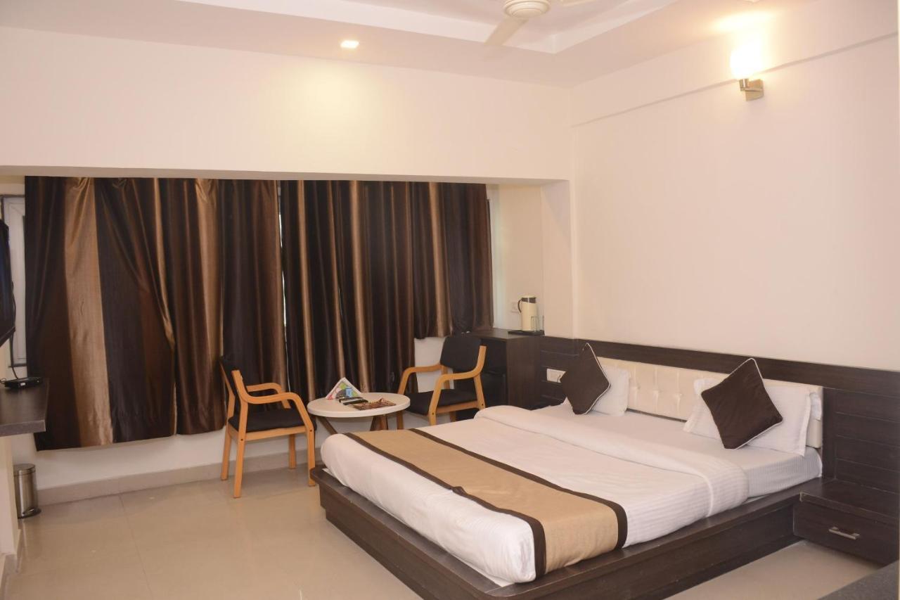 Hotel Bharat Kota  Luaran gambar