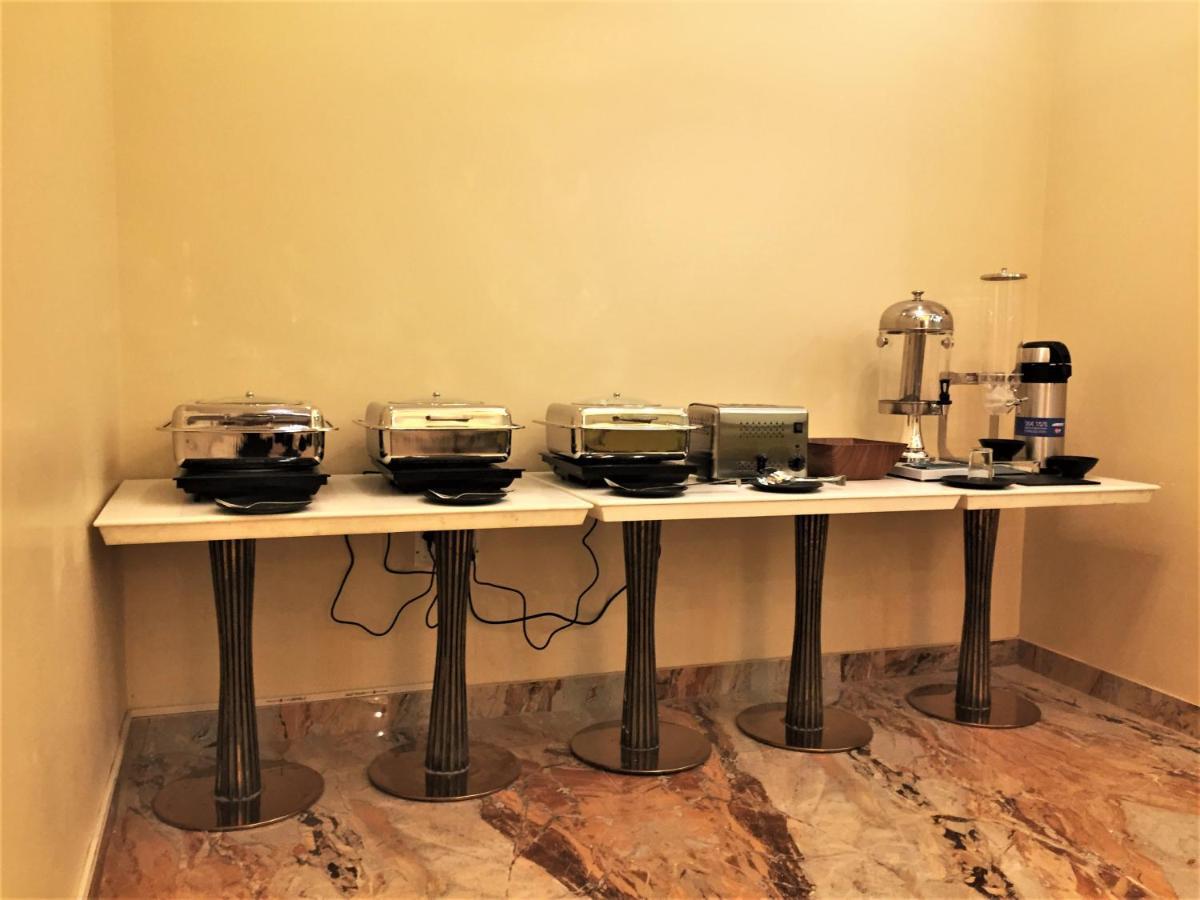 Hotel Bharat Kota  Luaran gambar