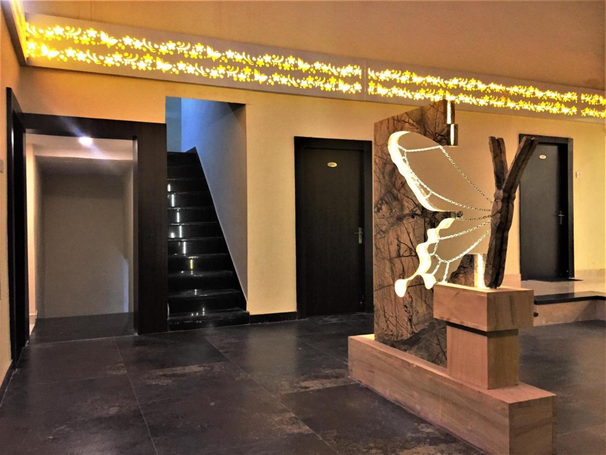 Hotel Bharat Kota  Luaran gambar