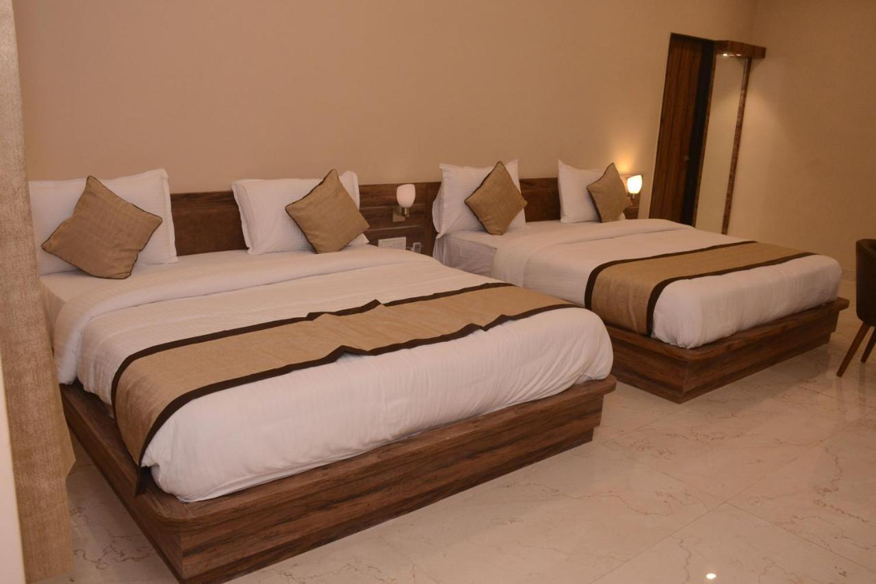 Hotel Bharat Kota  Luaran gambar
