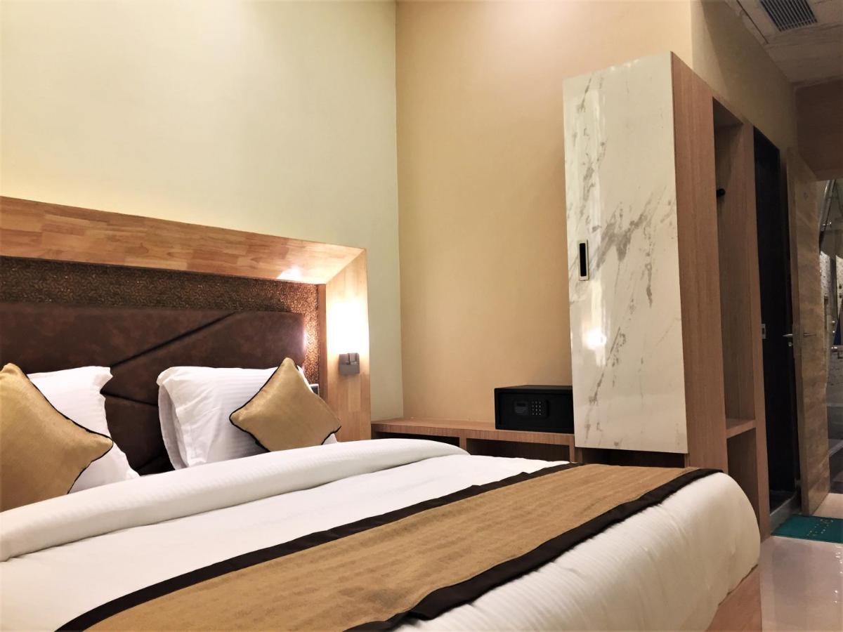 Hotel Bharat Kota  Luaran gambar
